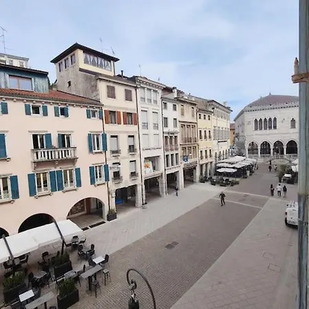 Le Di Sara: Centro Storico+parcheggio A700mt *